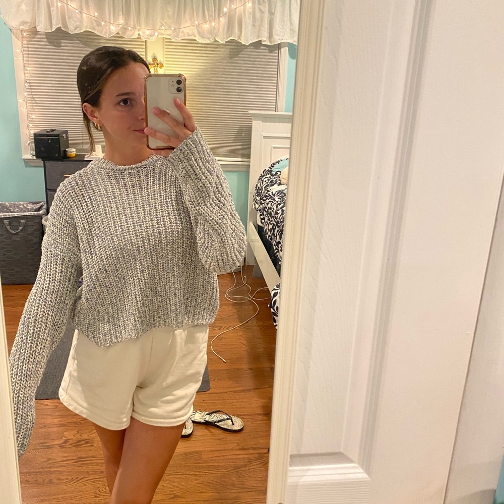 BOUTIQUE SWEATER